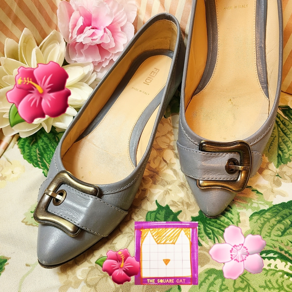 FENDI !!! Pointed Toe Ballerina Flats w/ Buckle !